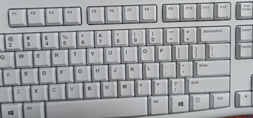Win10電腦重裝Win7系統應該怎么設置BIOS?