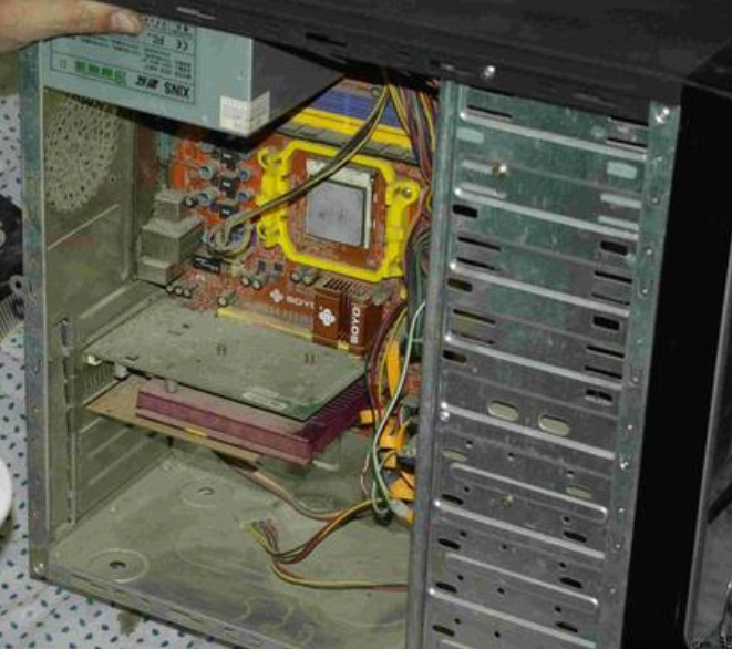 Win10電腦經(jīng)常死機是什么原因?
