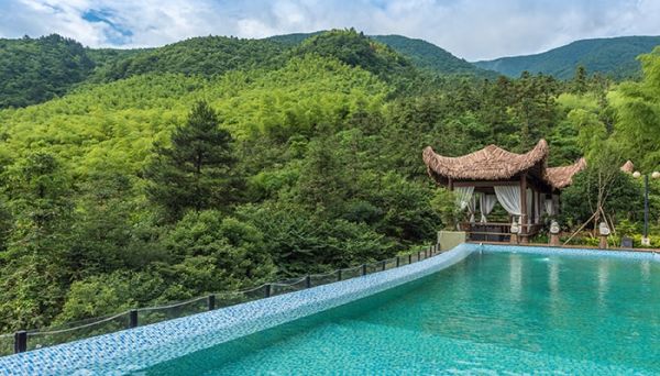 夏天游泳發(fā)朋友圈的精美句子 夏天游泳發(fā)朋友圈的句子