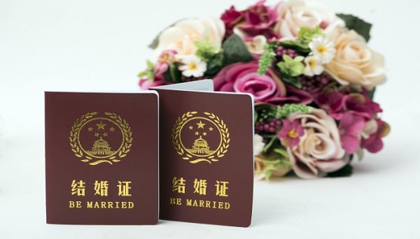 領證發朋友圈的句子 領證如何發朋友圈