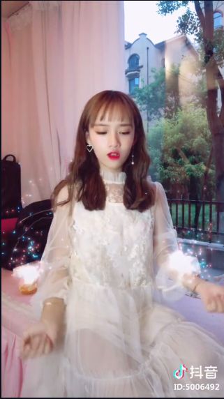 抖音blingbling特效怎么弄？抖音流星雨閃閃發(fā)光特效玩法教程介紹