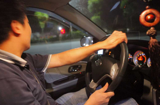 高德叫車如何開發(fā)票教程 高德叫車是否可以開發(fā)票
